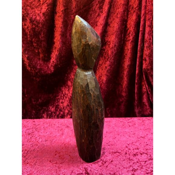 Vintage Oddities - Antique Hand Carved Wood Statue - Cloaked Druid With Staff - Picture 6 of 9